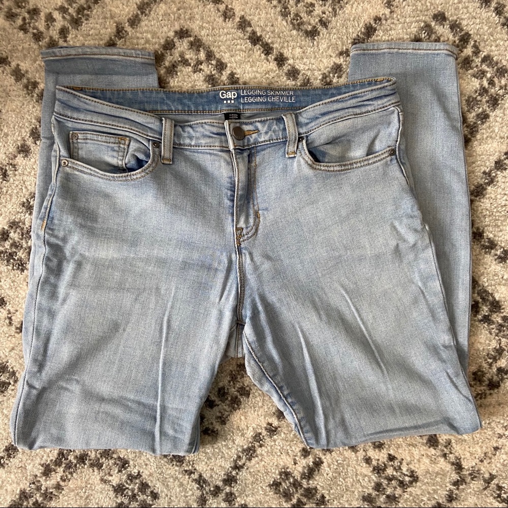 GAP Light Wash Denim - Picture 2 of 7